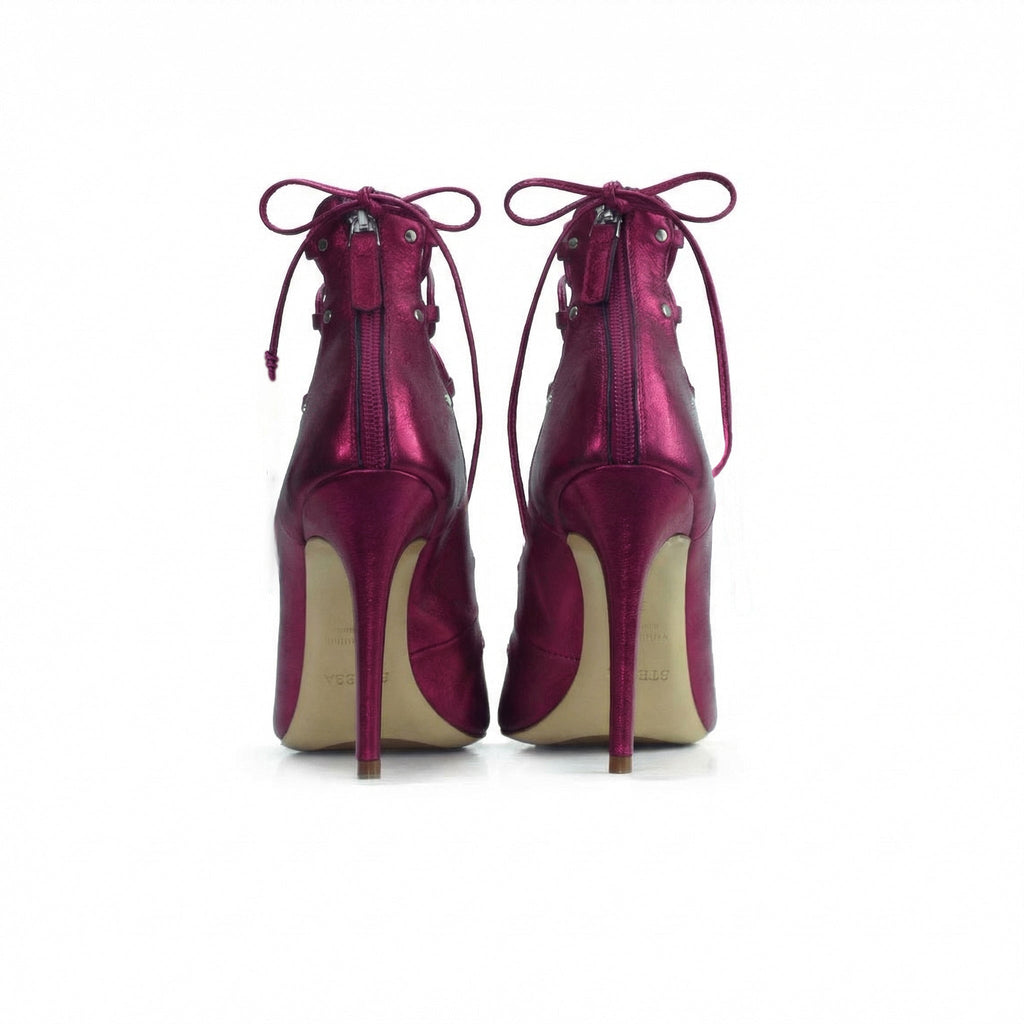 The Avalyn Lace up Sandal in Raspberry